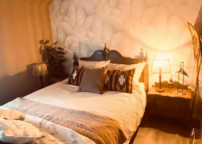 Hartje Zurrik - Knus In Bosrijke Omgeving Διαμέρισμα Soerendonk